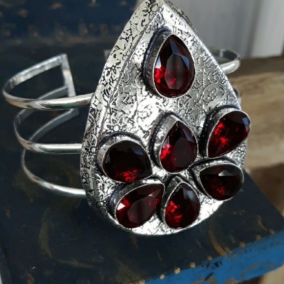 New Oversized Garnet 925 Silver Cuff Bracelet. - Picture 2 of 8